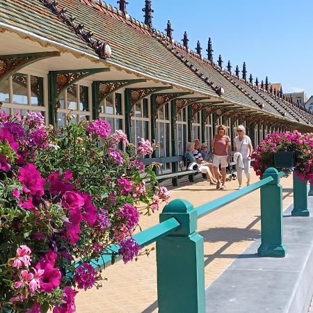 Appartement Blankenberge Zeedijk Aan De Pier Exteriér fotografie
